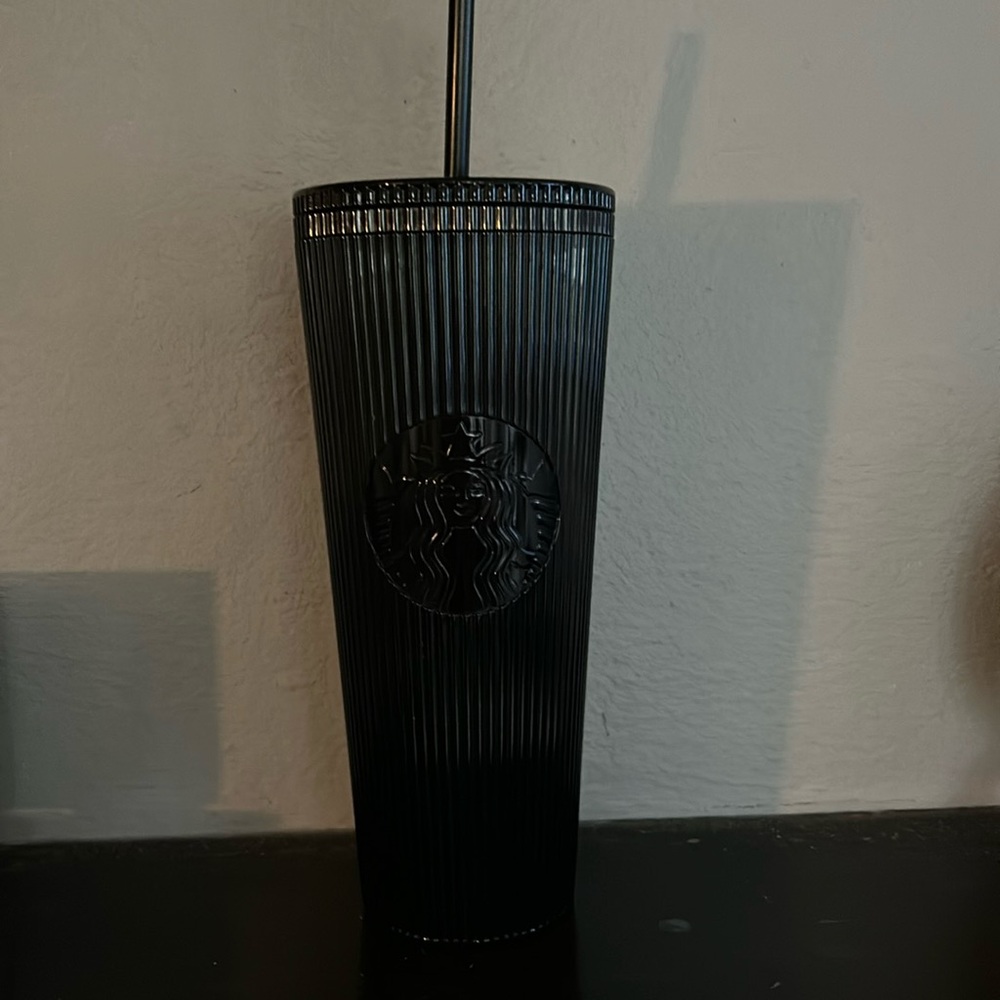Starbucks Black venti tumbler
